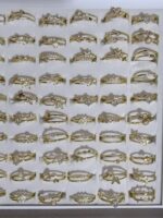 Pack X 1 Anillo de dorado con diamantes forma surtidos