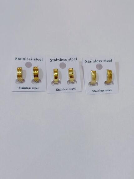 Pack X 12 pares Aros Acero Quirúrgico Argollas 5x13mm Escrita Aro dorado Modelo por 3
